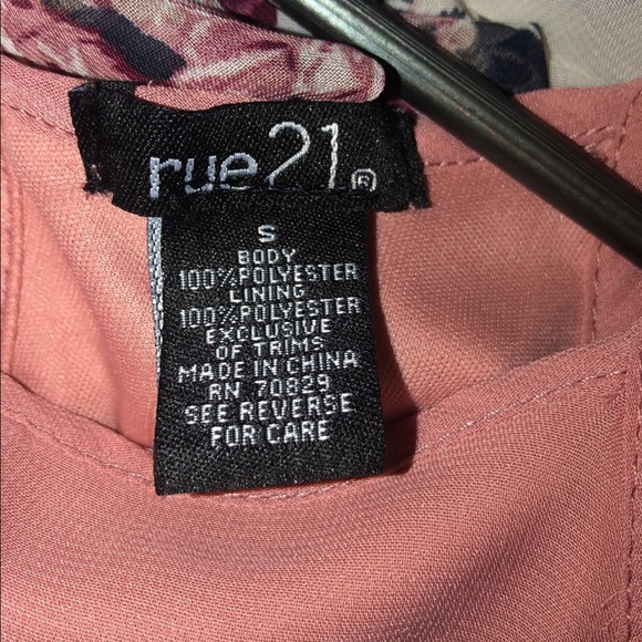 cute summer dress - Picture 3 of 3